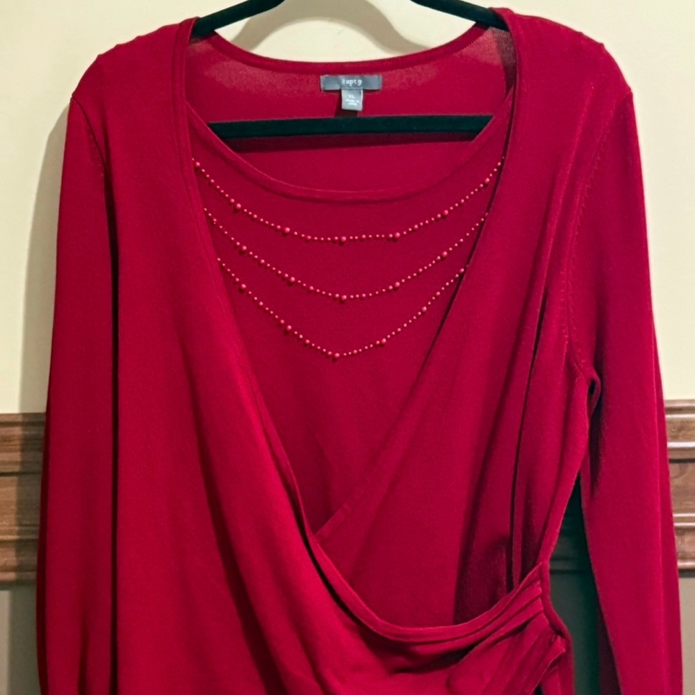 Red Women's Top XL